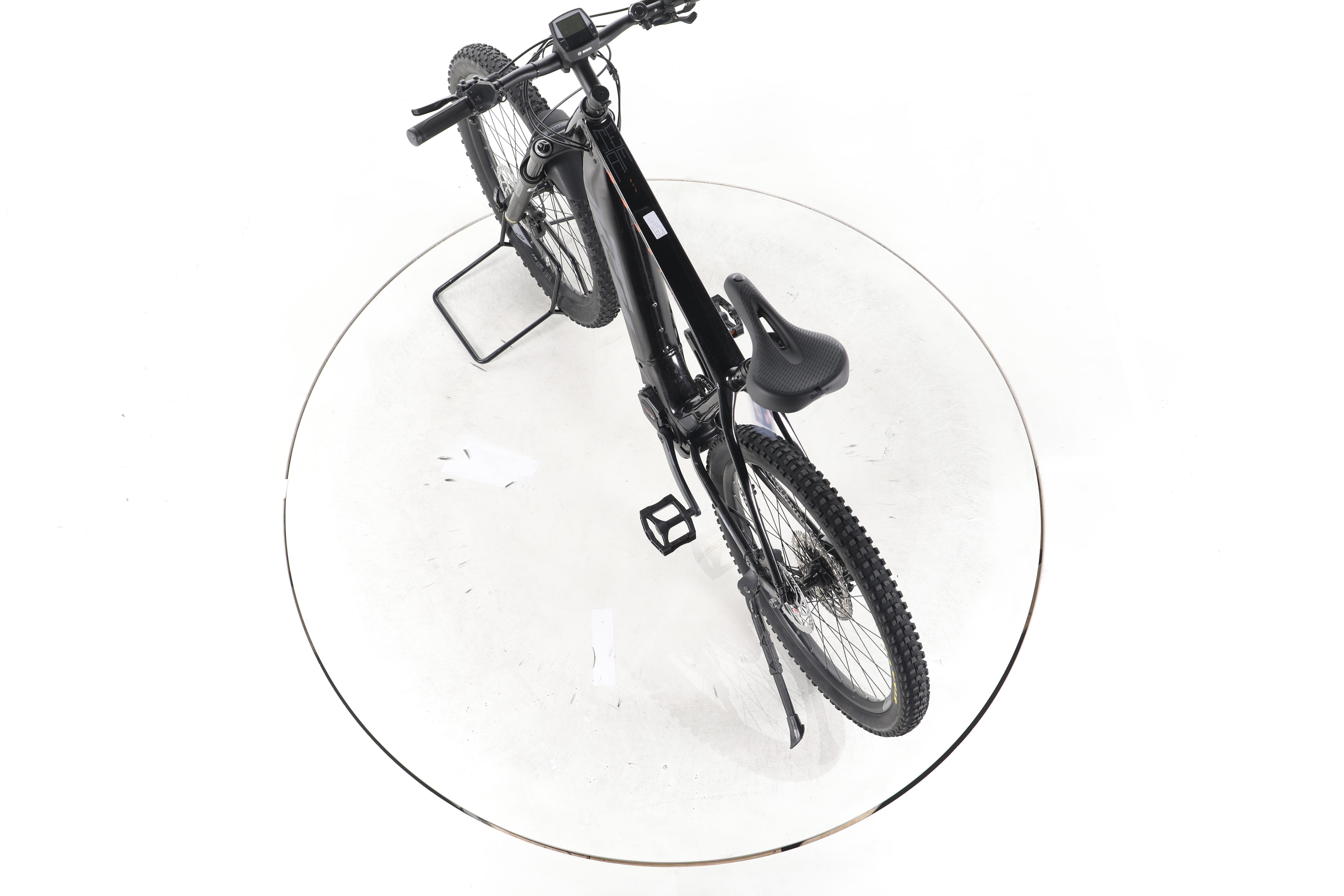 KTM Macina Team 672 E-Bike - Image 21