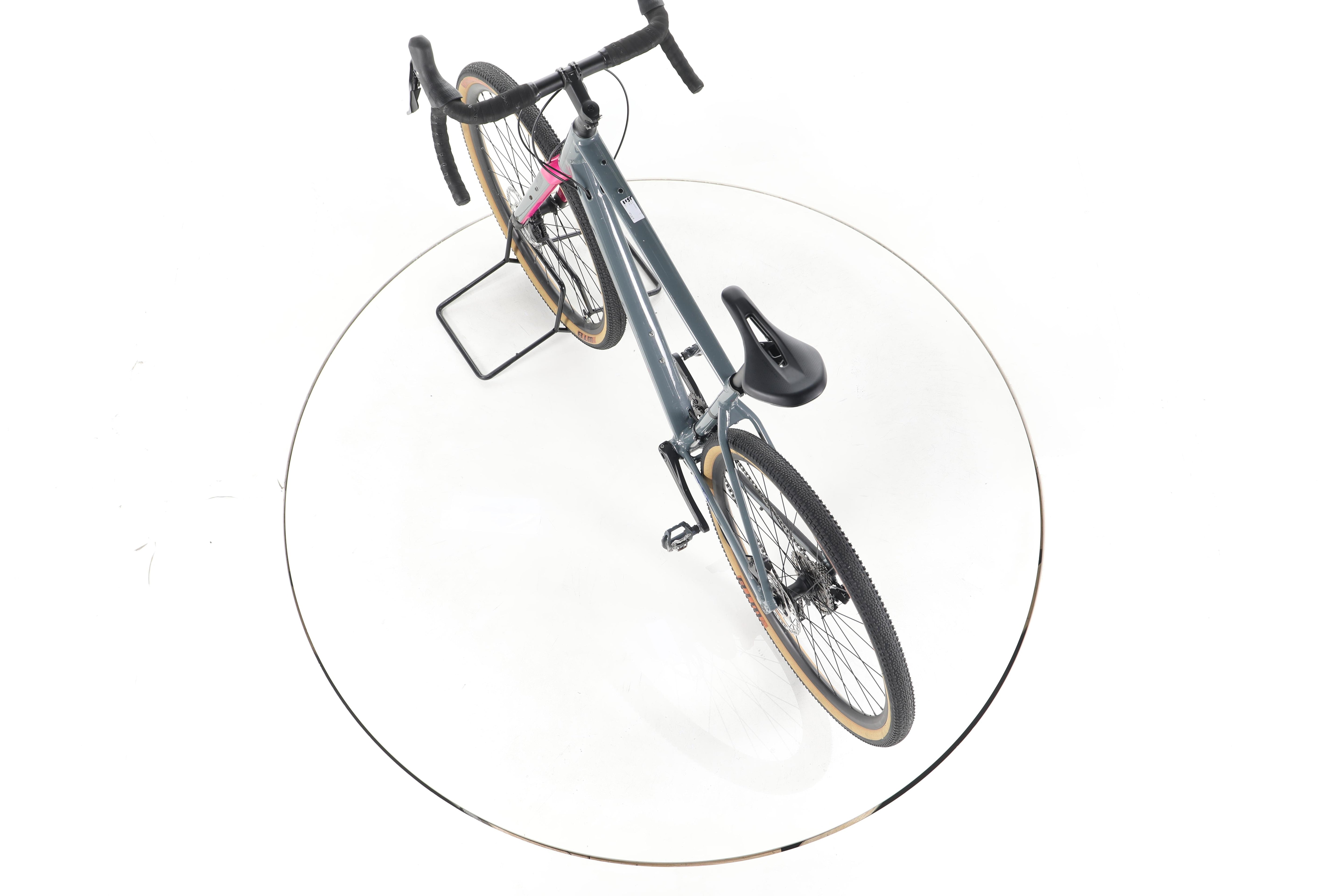 BMC URS AL THREE - Image 21
