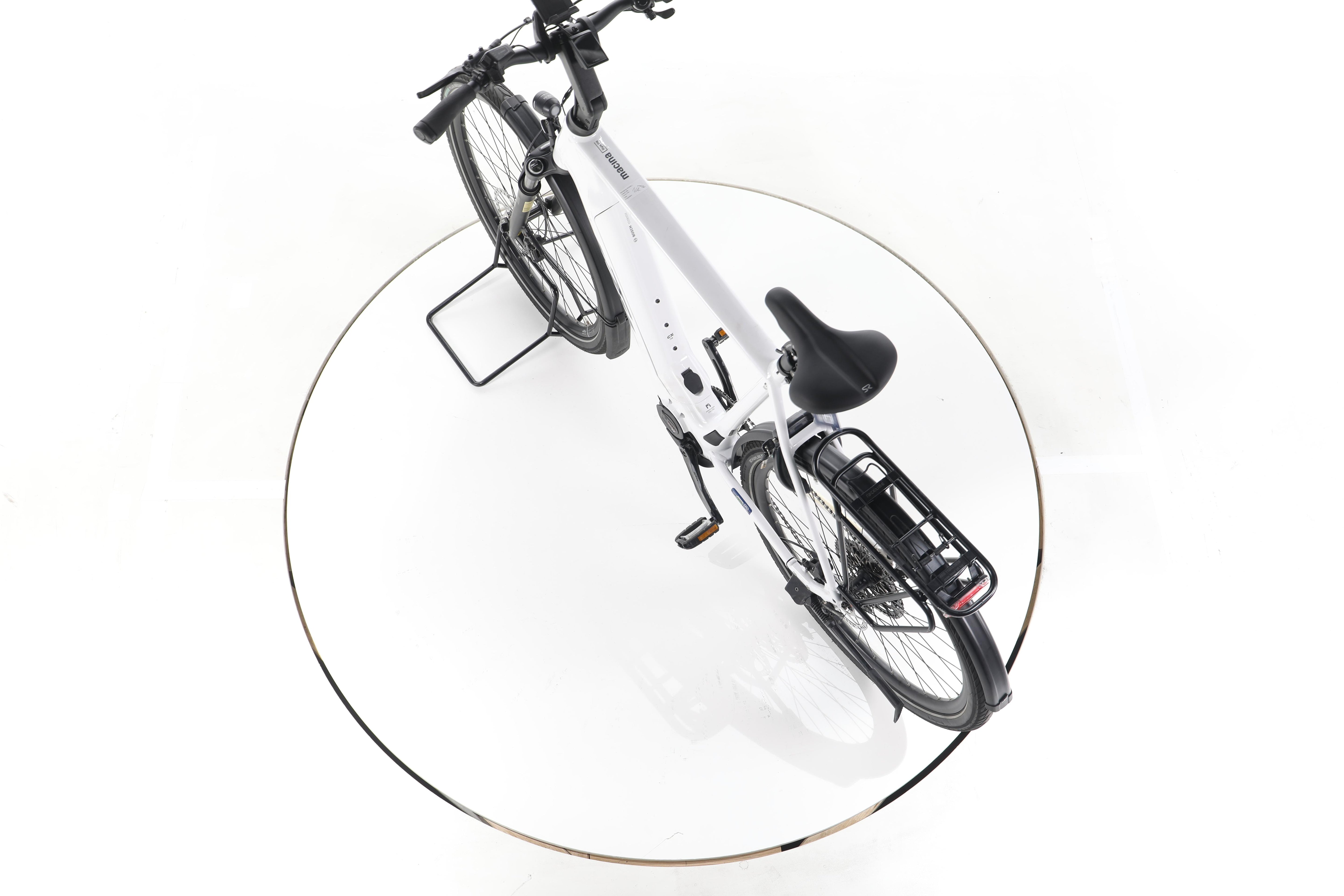 KTM Macina Style 720 Trekking E-Bike - Image 21