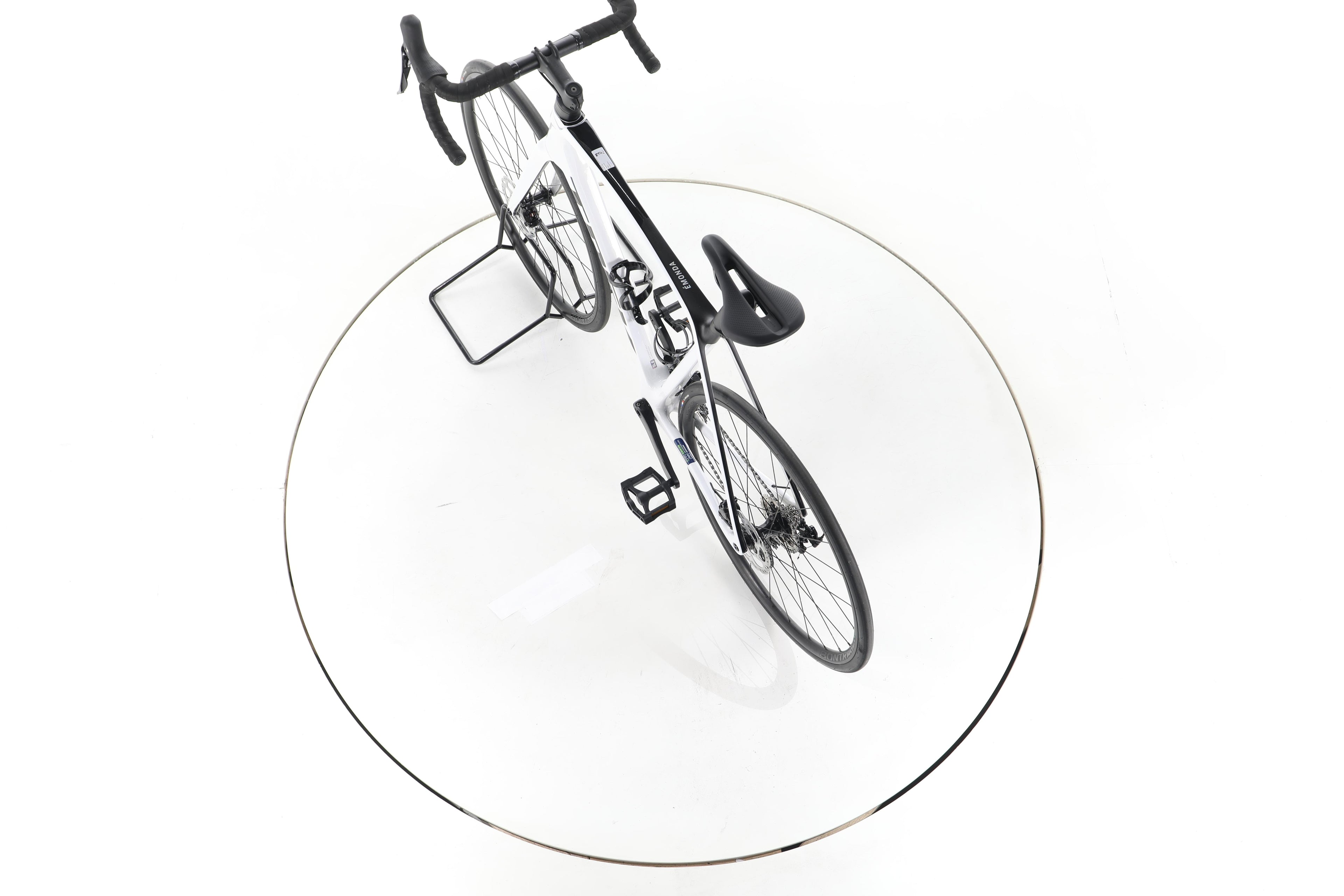 Trek Emonda SL 5 - Image 21