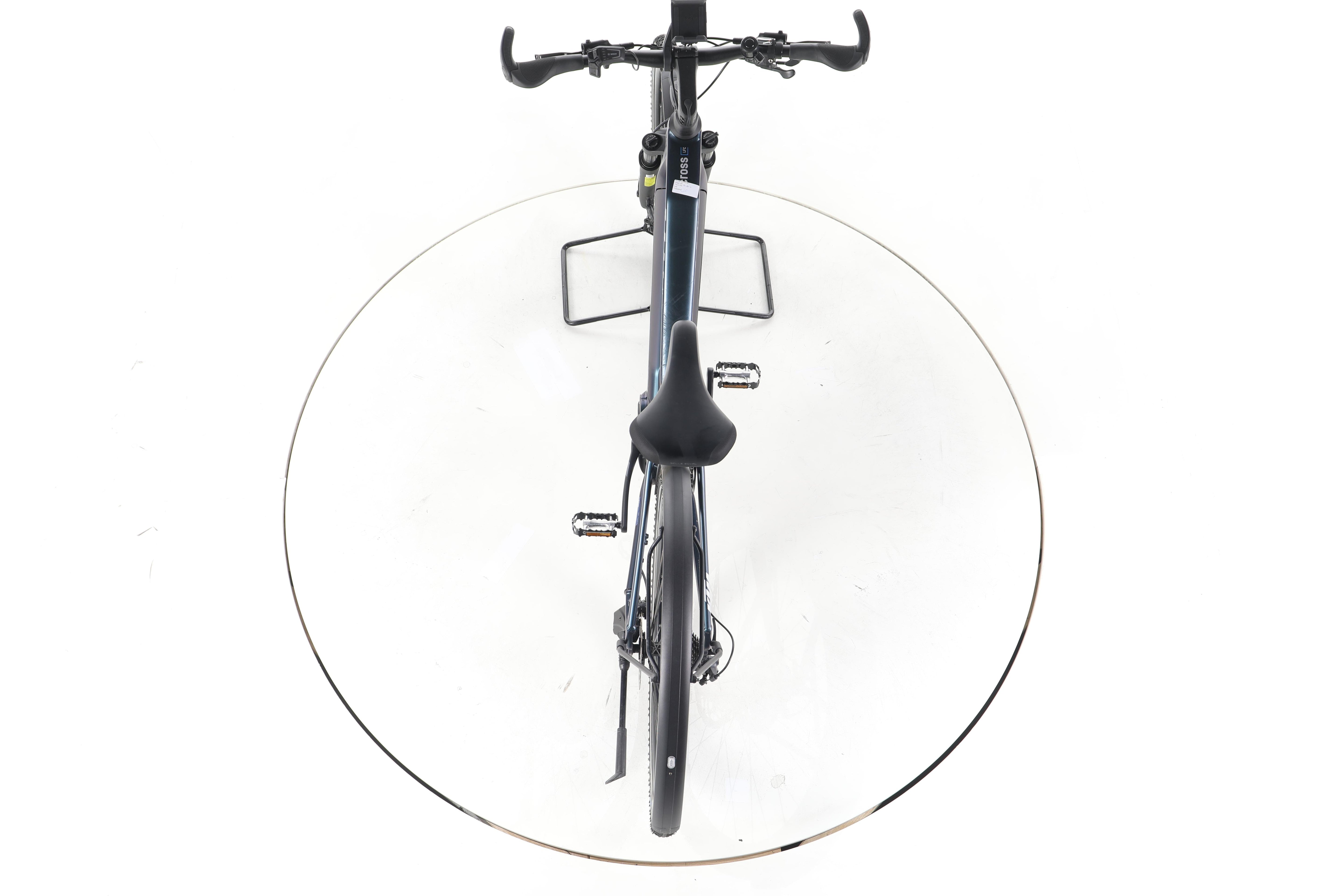 KTM Macina Cross LFC Trekking E-Bike - Image 22