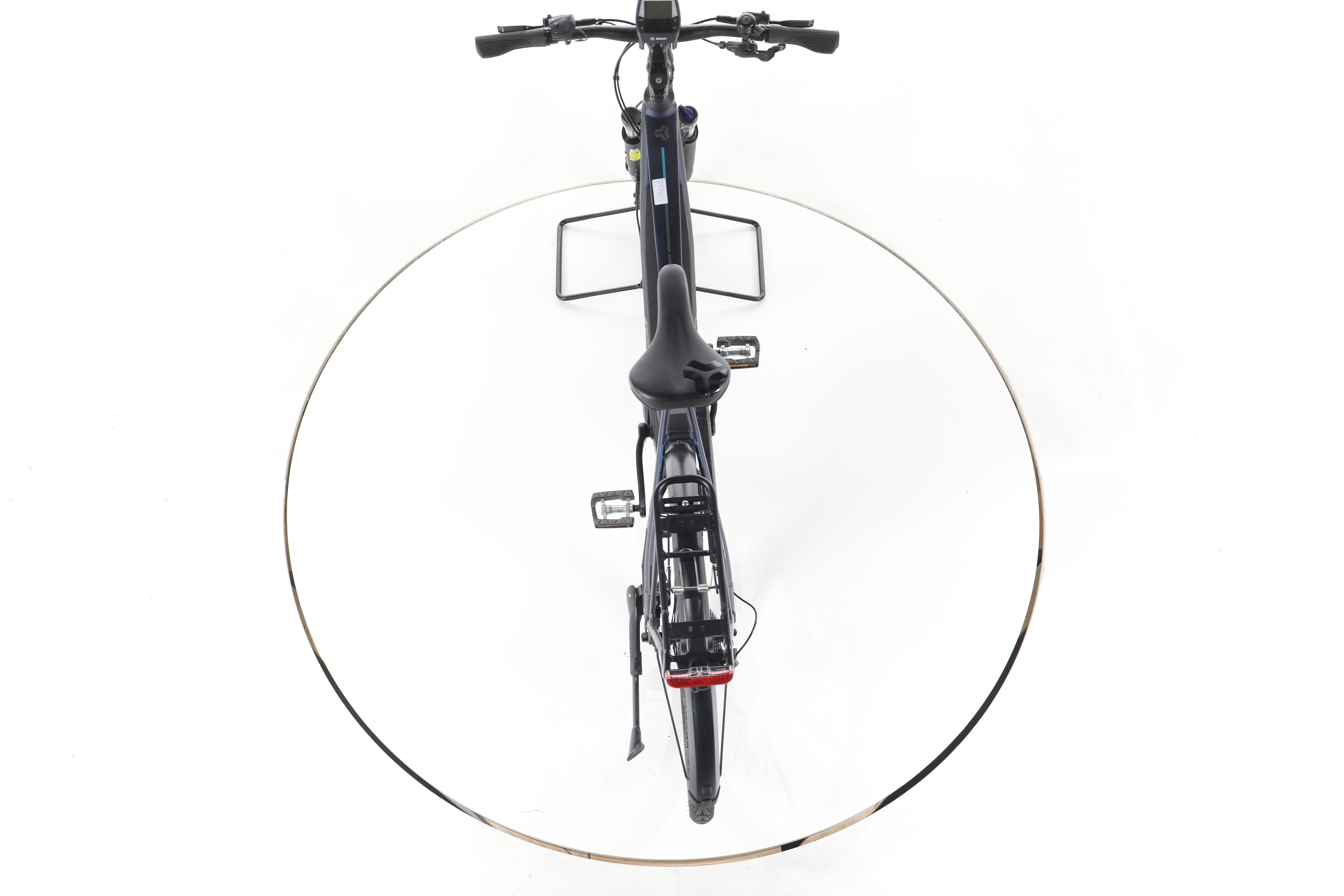 Carver Route E.420 Trekking E-Bike - Image 22