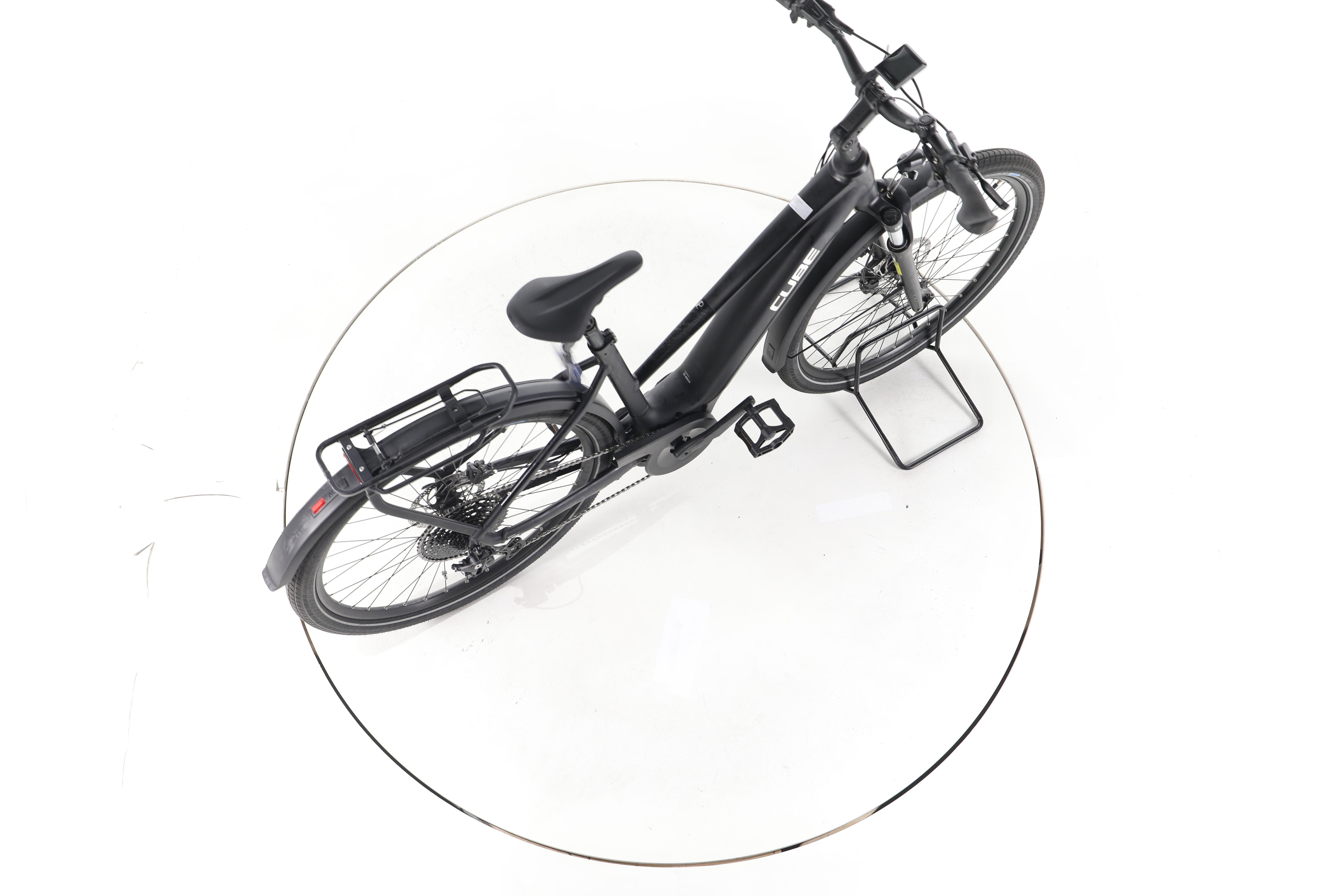 Cube Touring Hybrid Pro Trekking E-Bike - Image 24