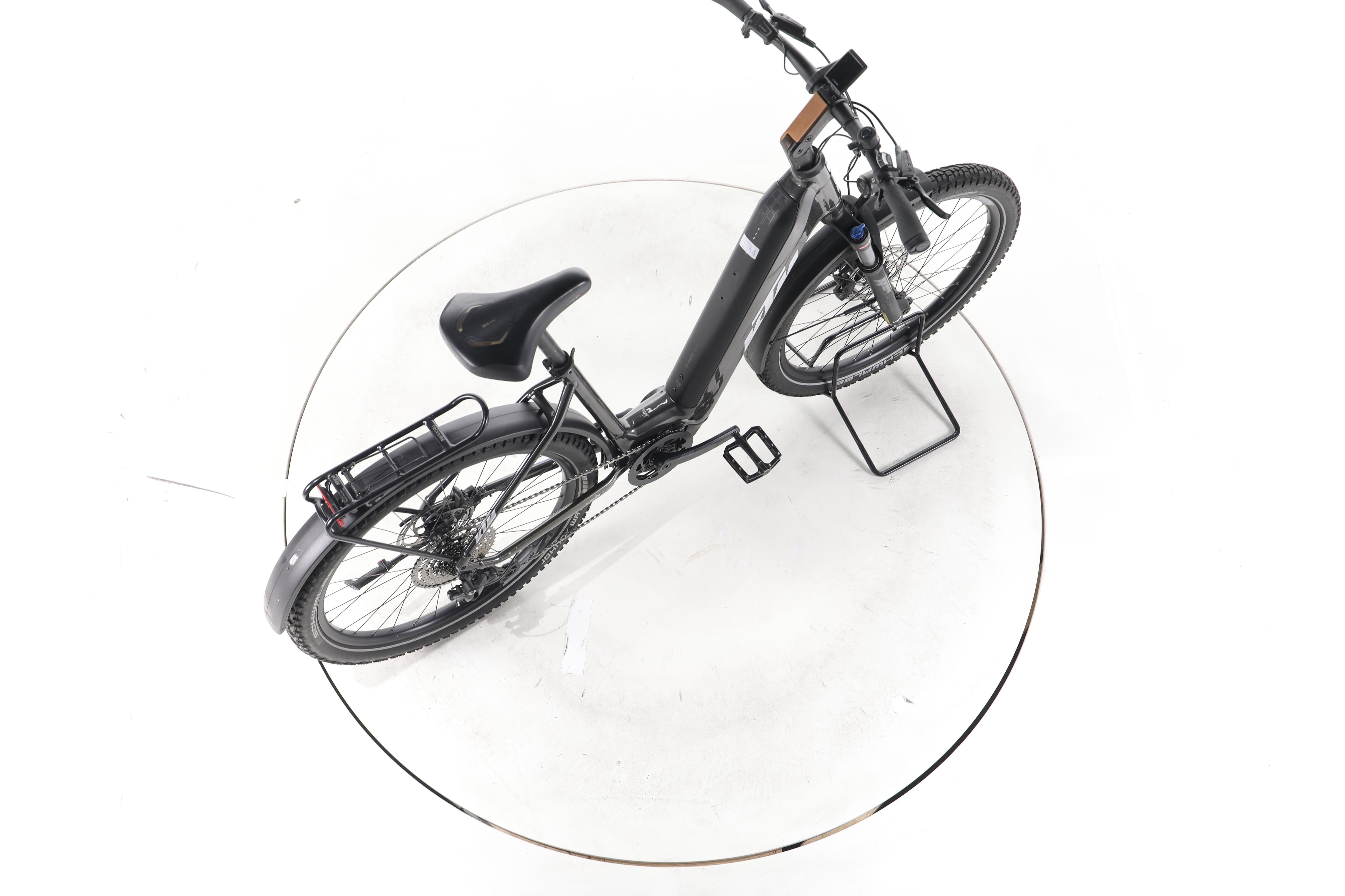 KTM Macina Aera 772 LFC Trekking E-Bike Tiefeinsteiger - Image 24