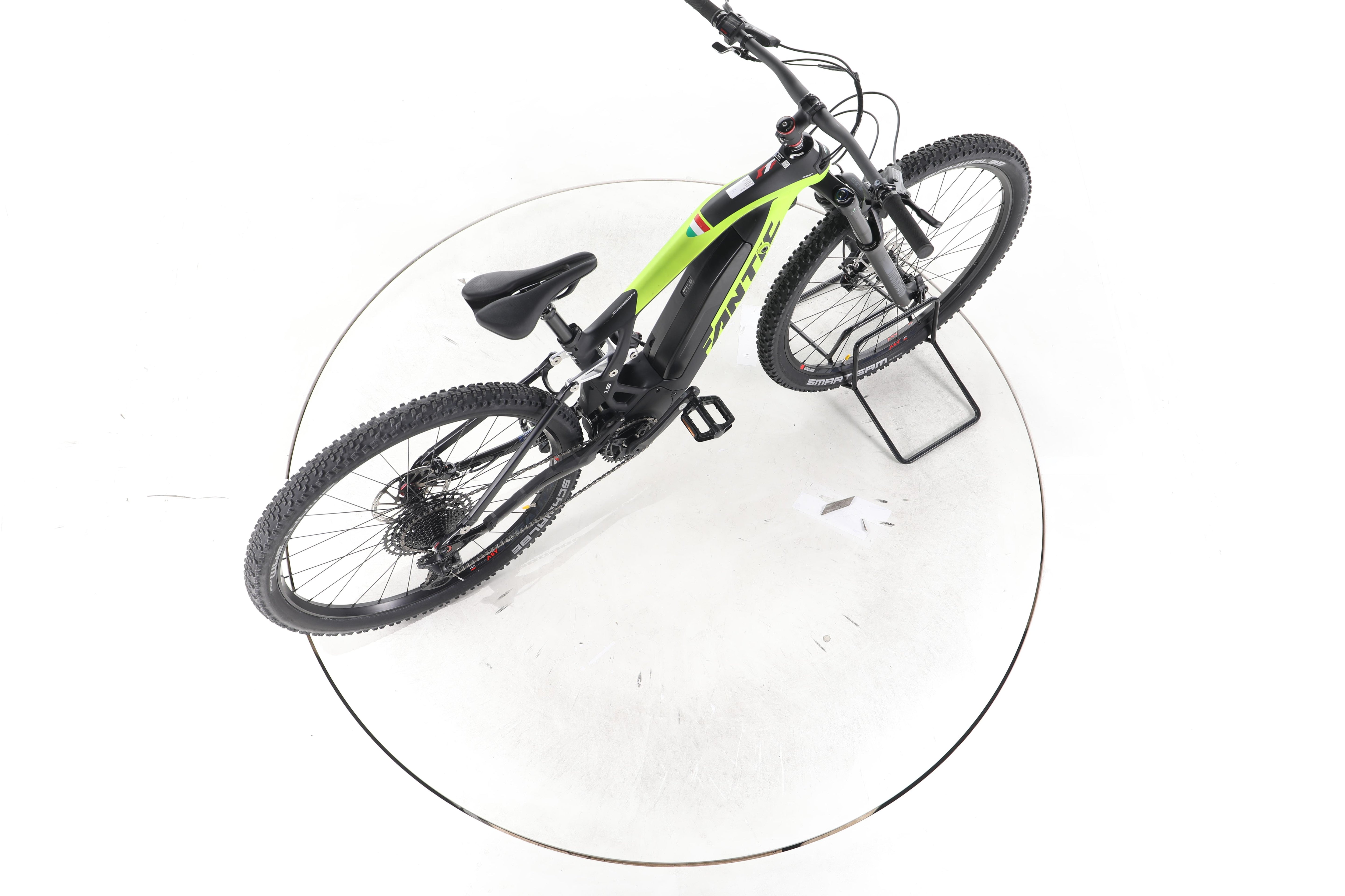Fantic Fantic XTF 1.5 E-Bike Fully Carbon - Image 24