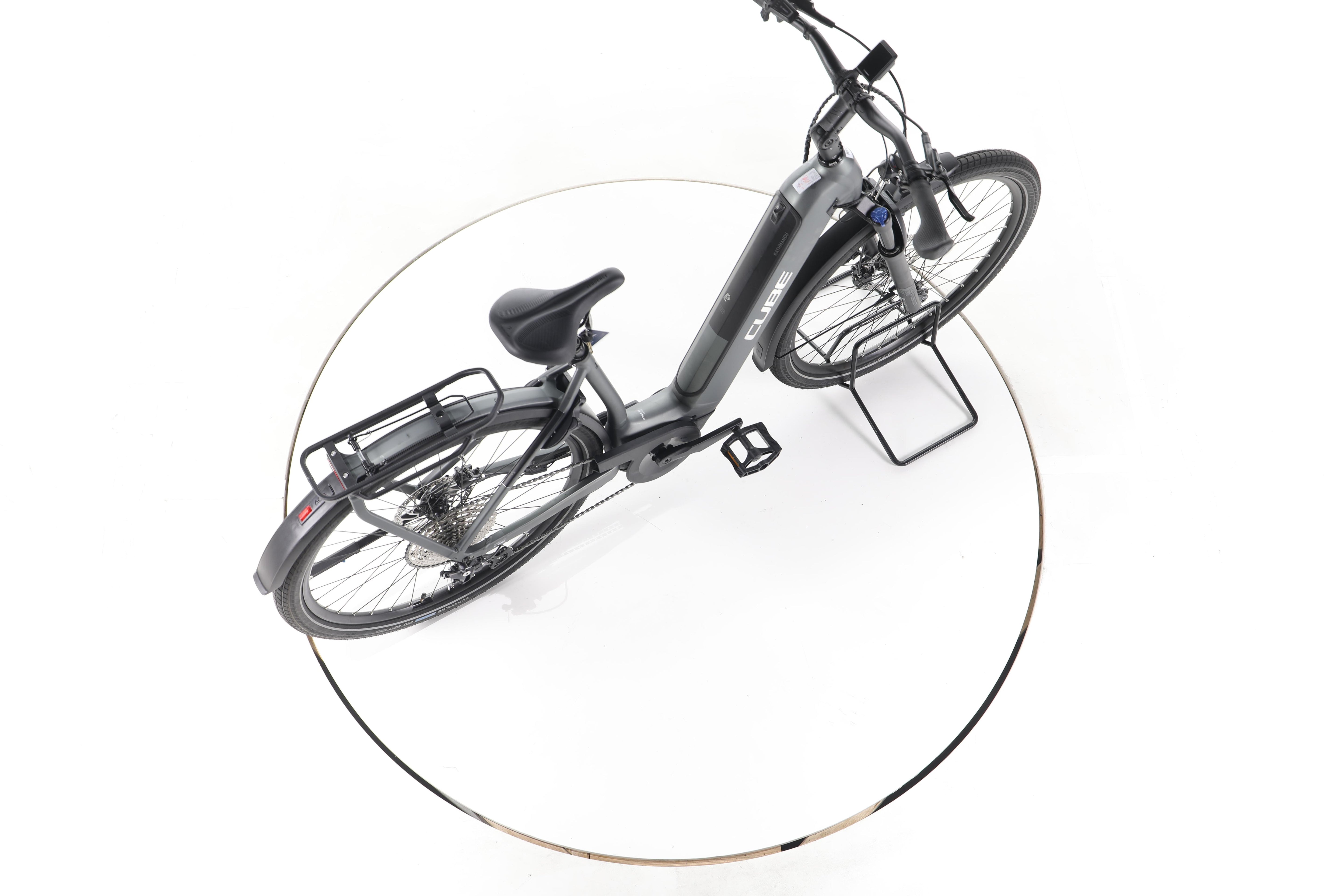 Cube Kathmandu Hybrid Pro Trekking E-Bike Tiefeinsteiger - Image 24