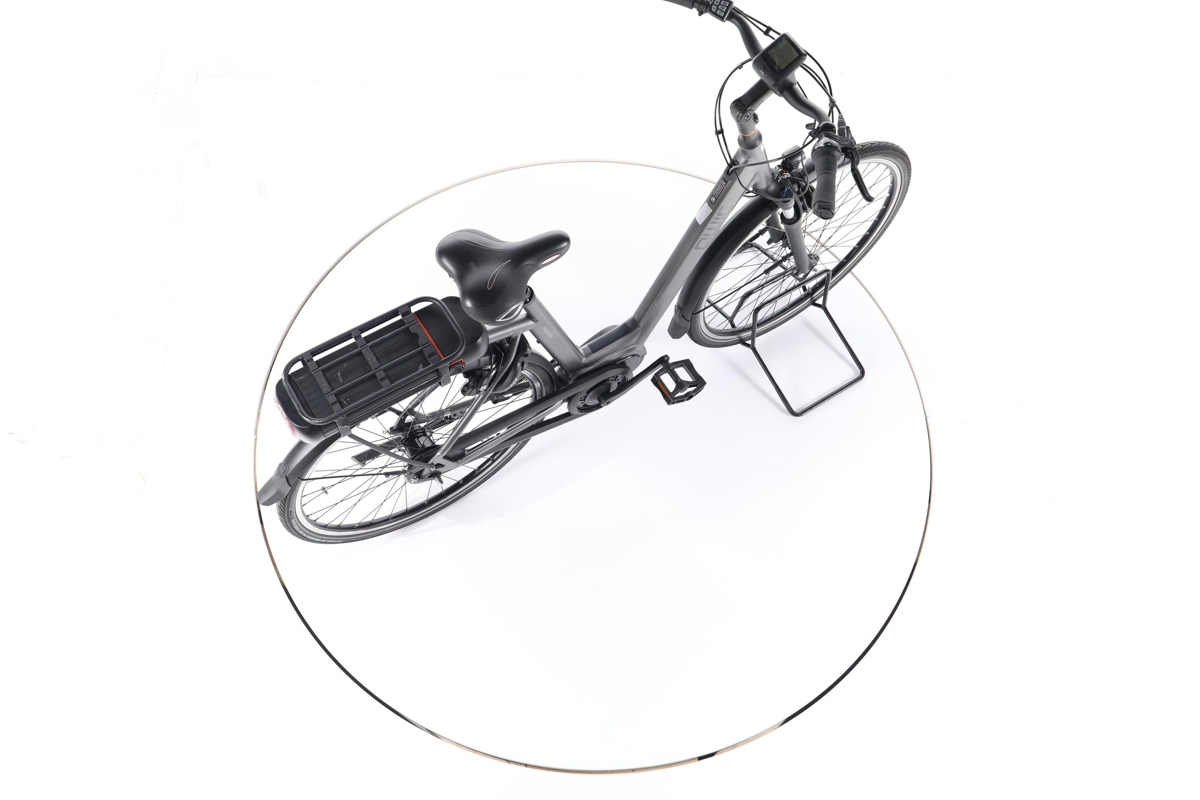 QWIC Premium MN7C City E-Bike Tiefeinsteiger - Image 24