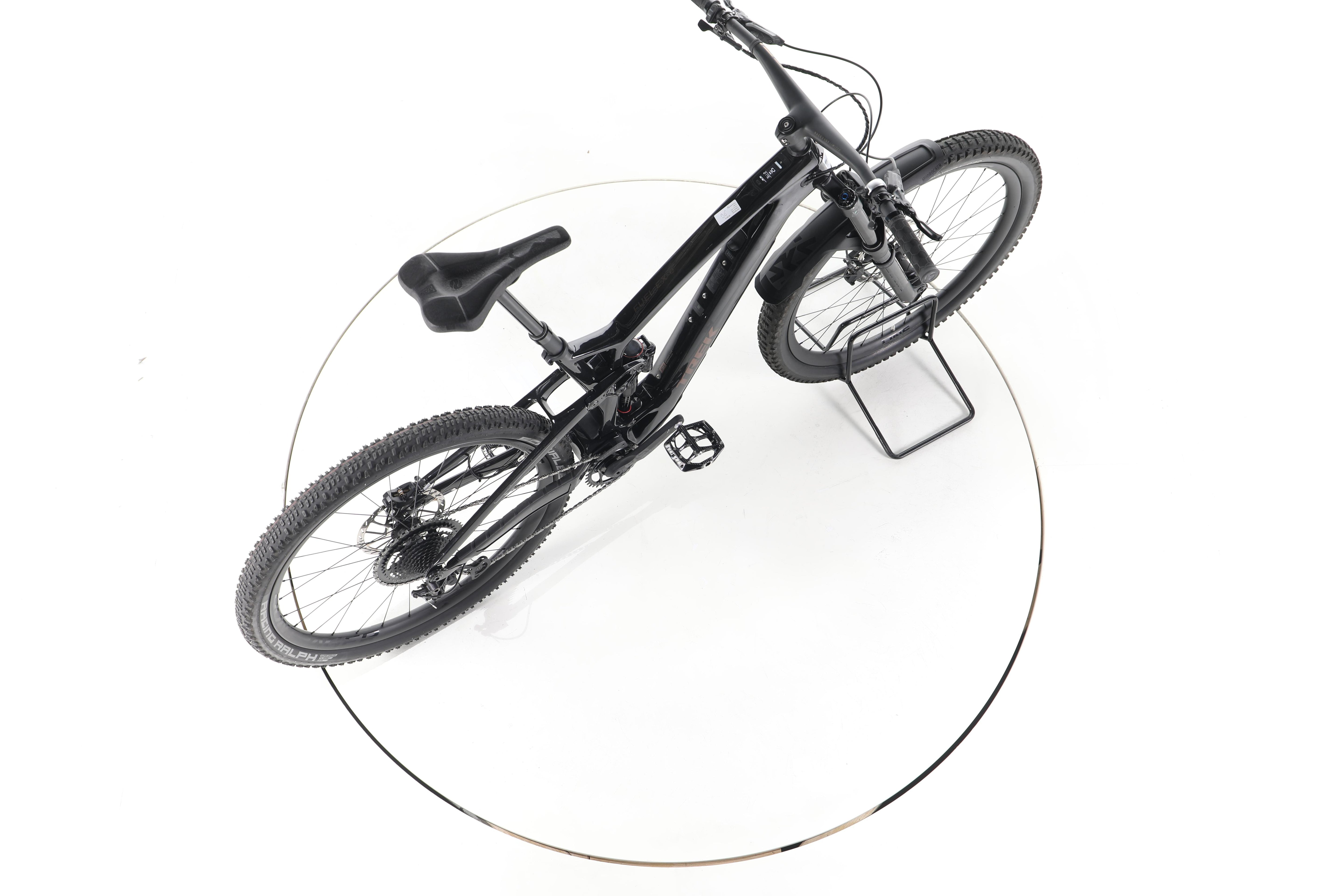 Trek Fuel EXe 9.8 E-Bike Fully Carbon - Image 24