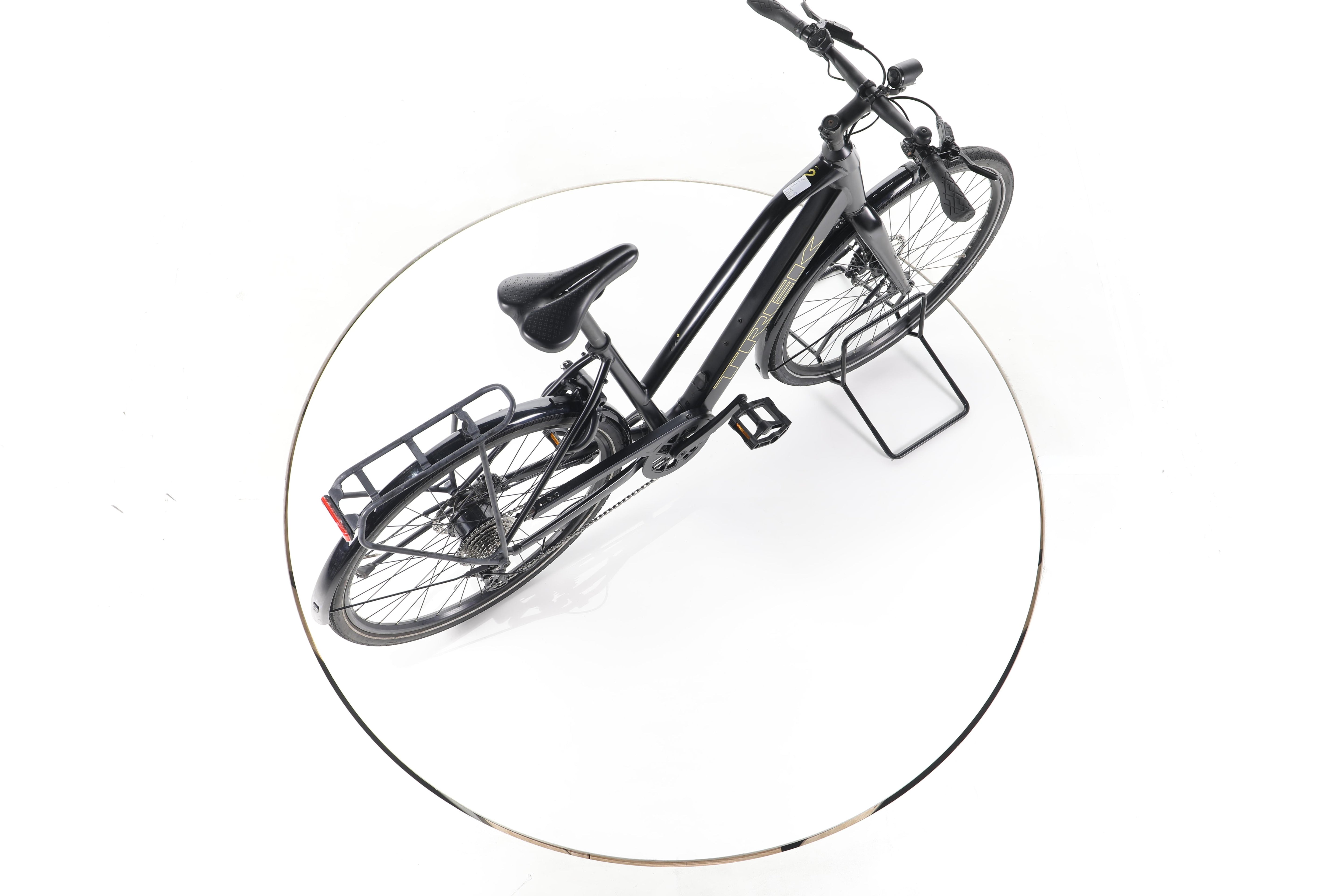 Trek FX+ 2 Stagger E-Bike - Image 24