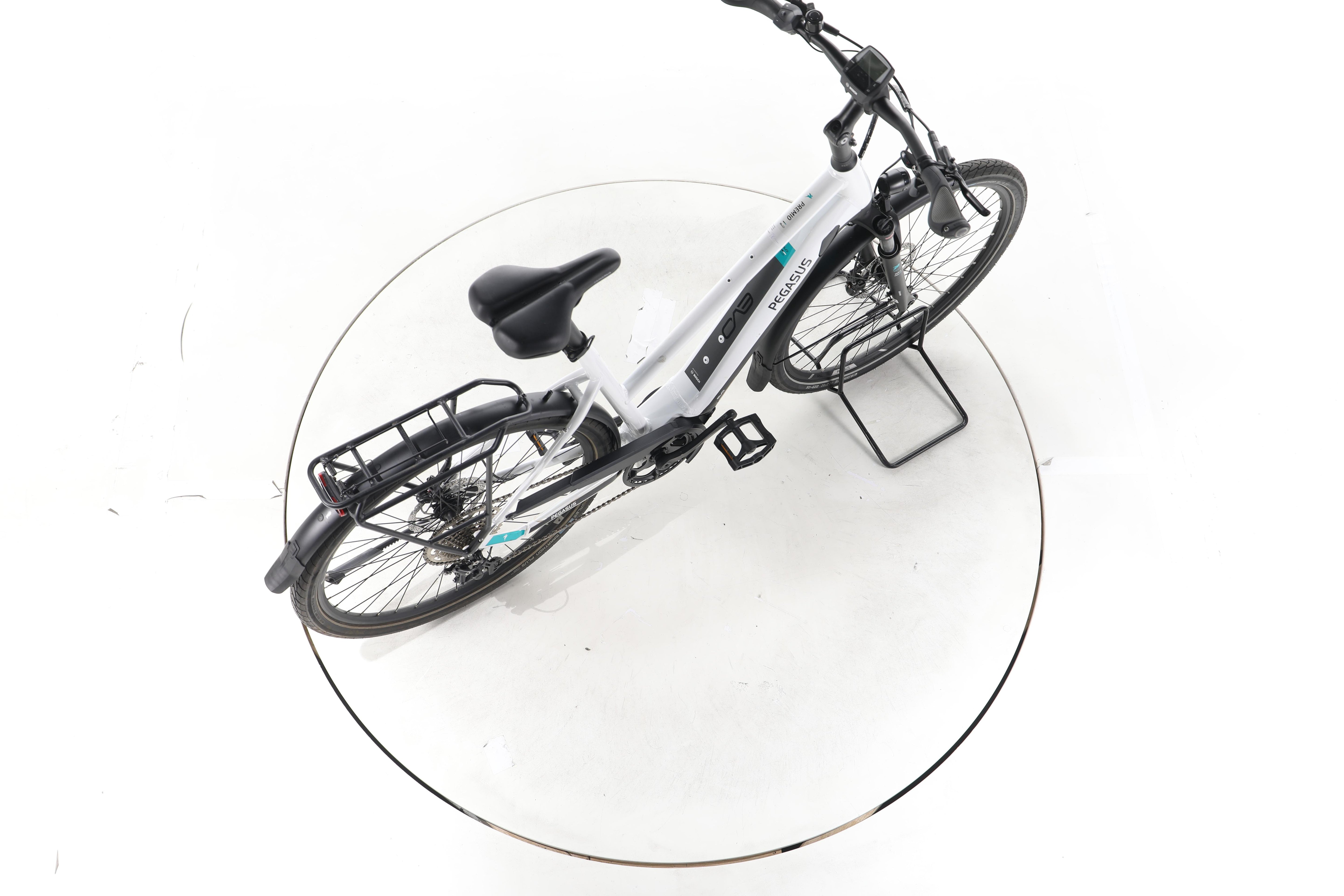 Pegasus Premio EVO Lite Comfort Trekking E-Bike - Image 24