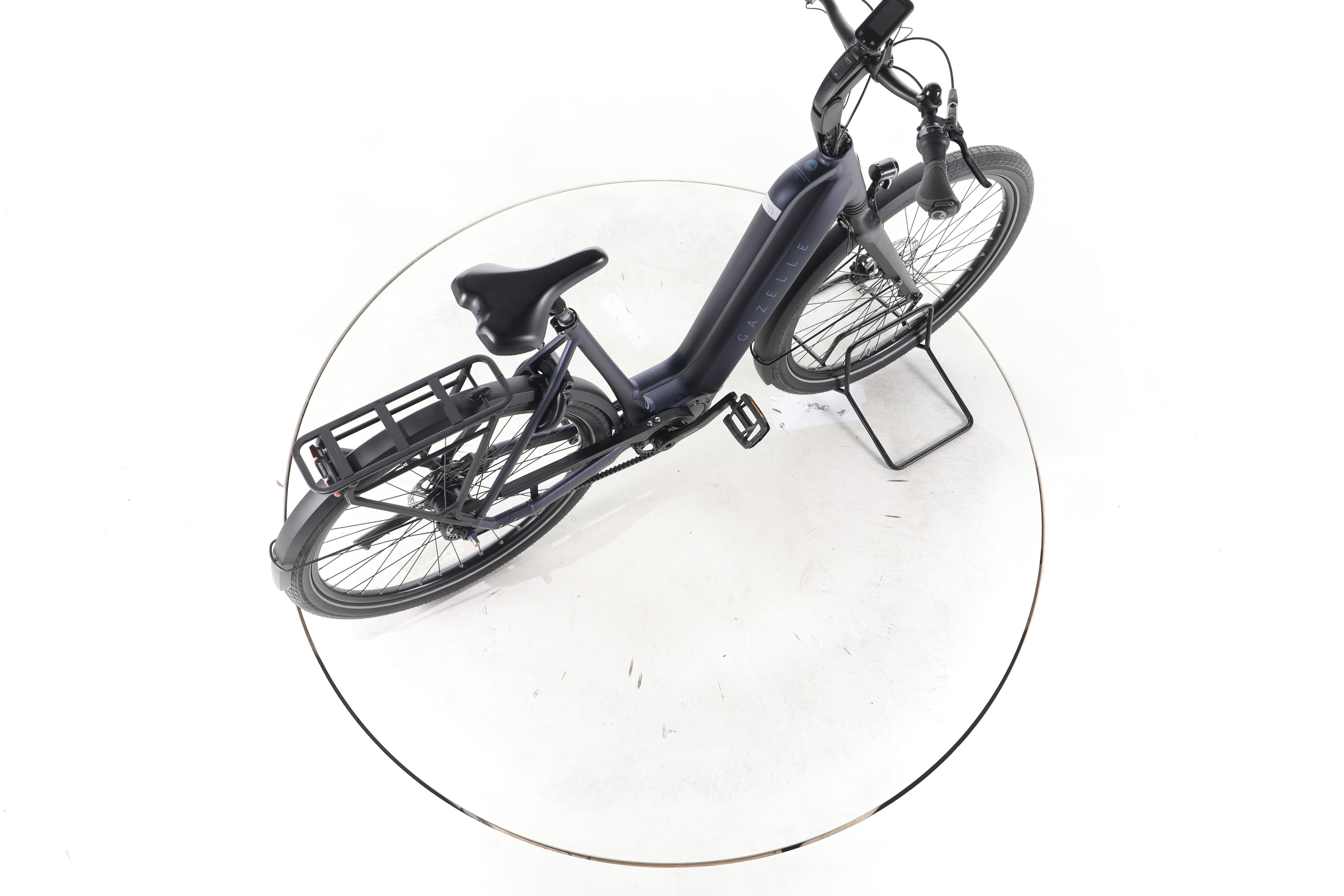Gazelle Chamonix C5 City E-Bike Tiefeinsteiger - Image 24