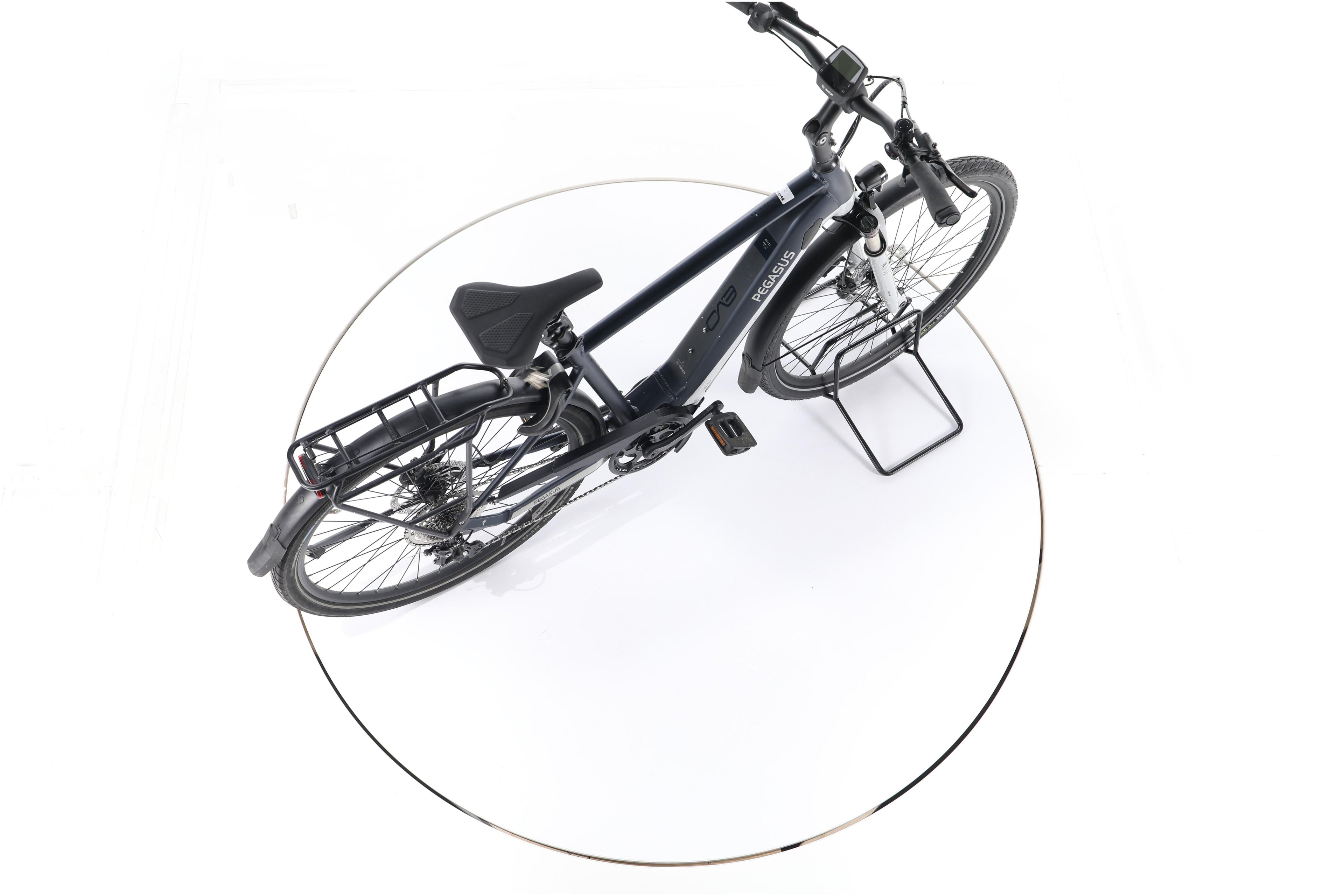 Pegasus Premio Evo 10 Lite Trekking E-Bike - Image 24