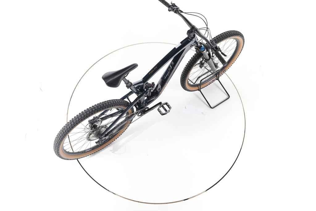 Trek Fuel EX 8 XT Gen 6 - Image 24