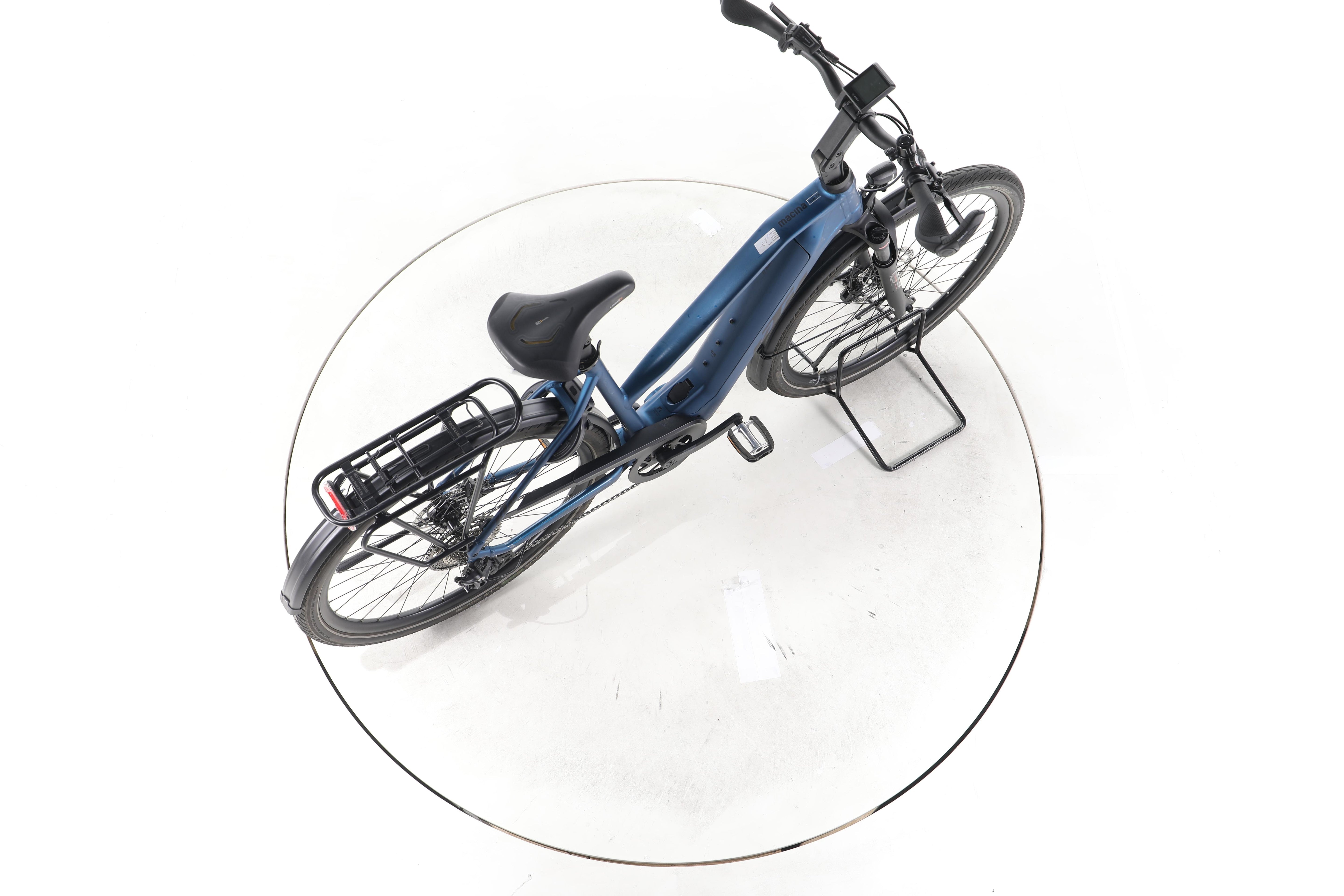 KTM Macina Style 730 Trekking E-Bike - Image 24