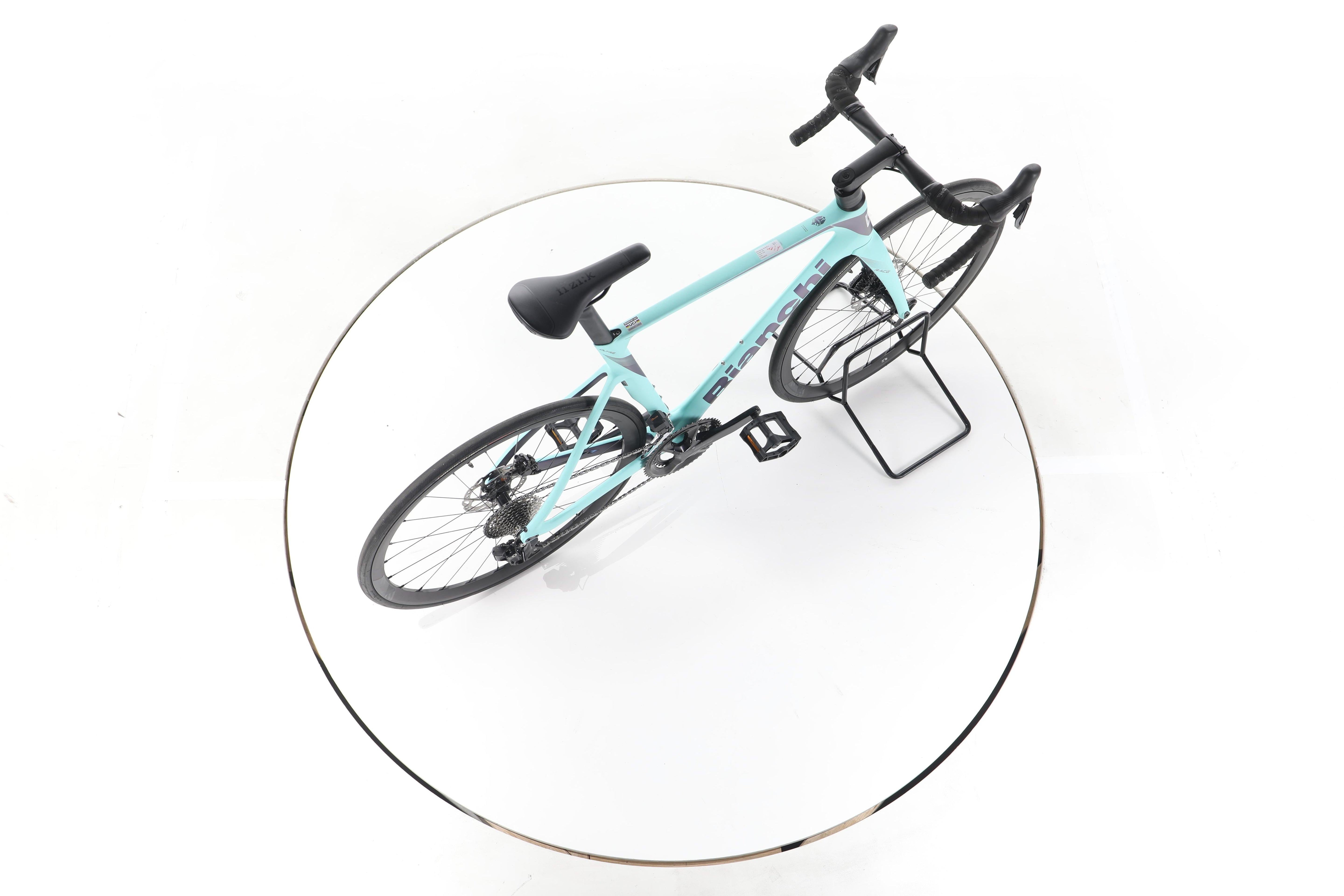 Bianchi Oltre Race 105 Di2 Rennrad Carbon 2024 - Image 24