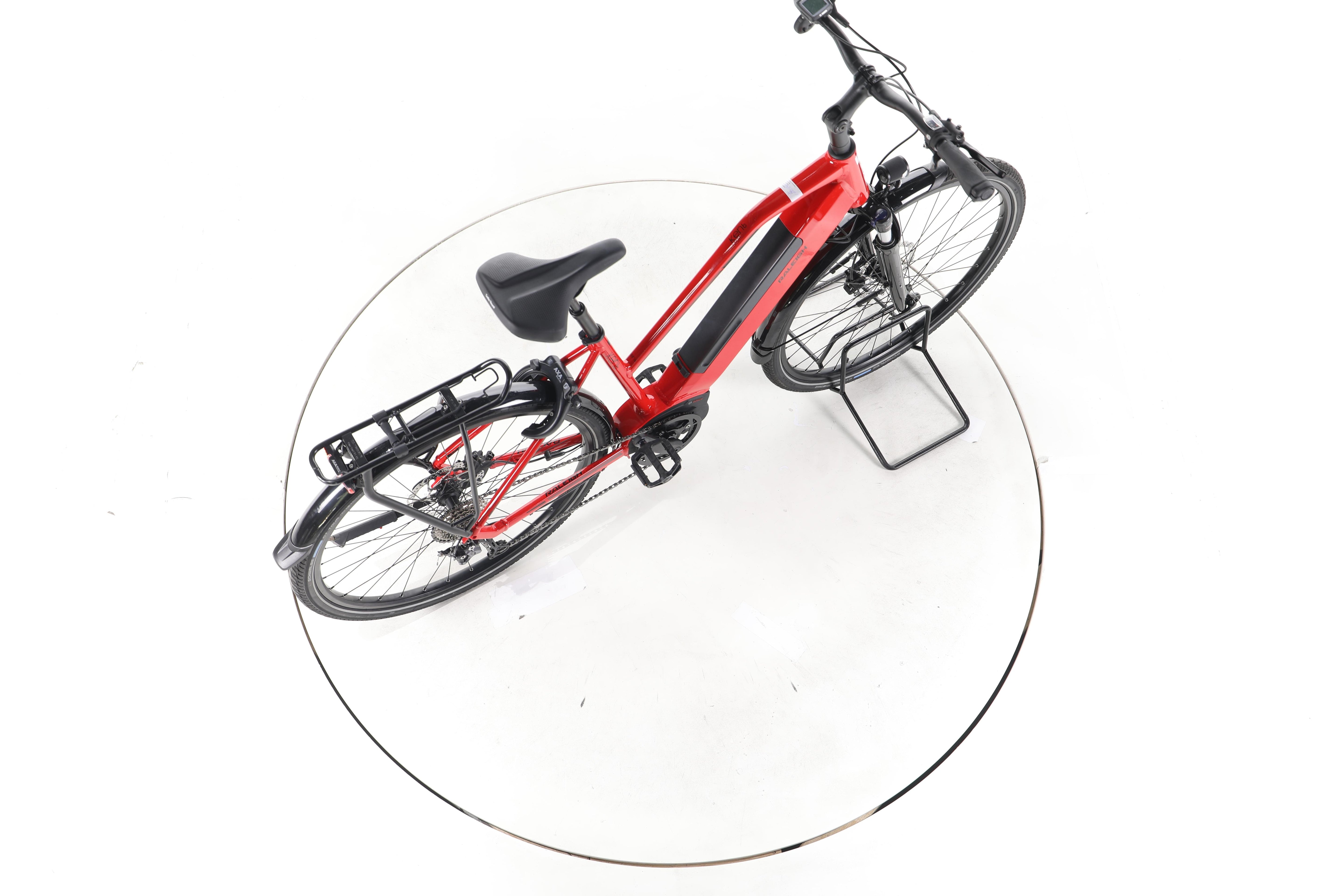 Raleigh Kent 9 Trekking E-Bike - Image 24