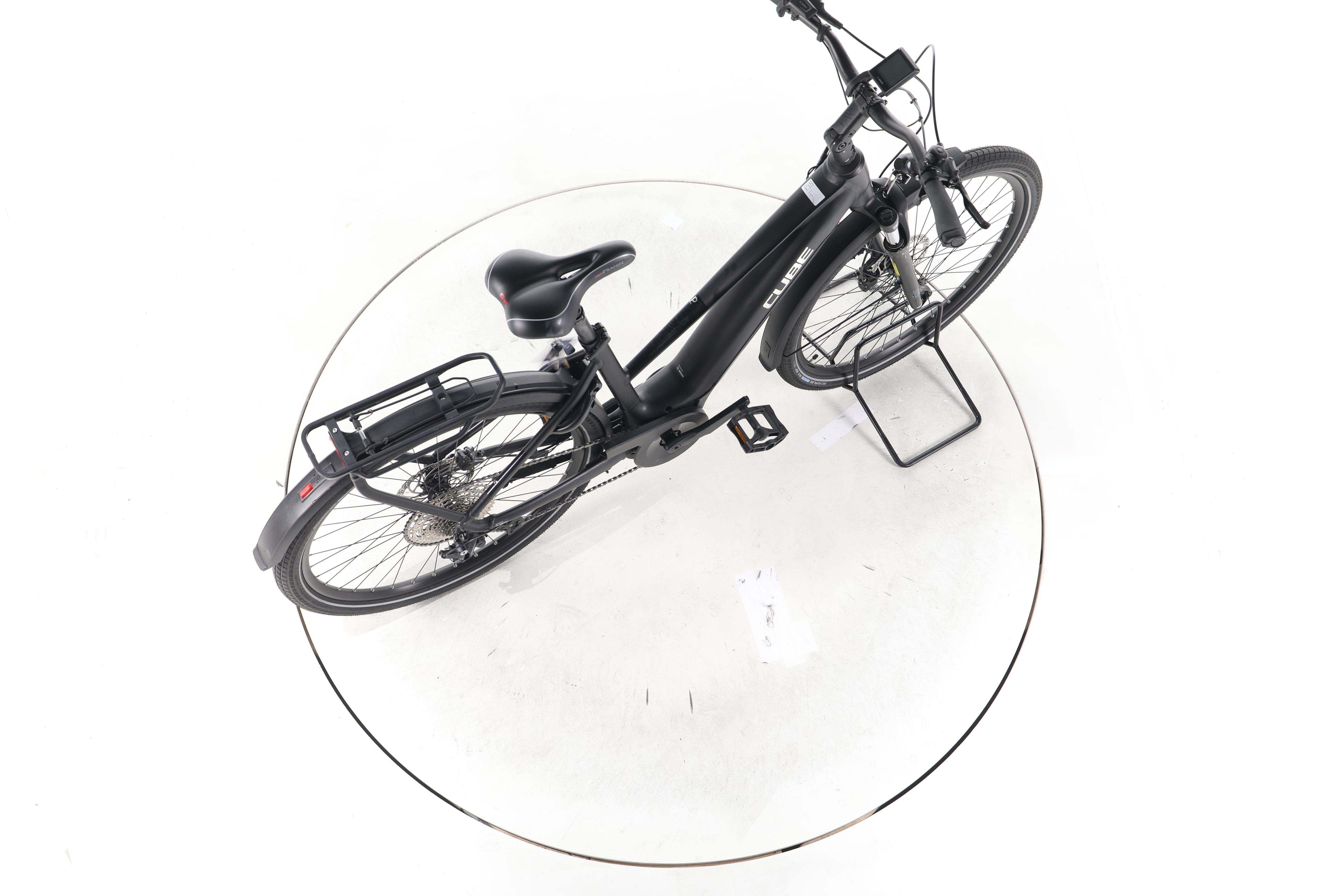 Cube Touring Hybrid Pro Trekking E-Bike - Image 24