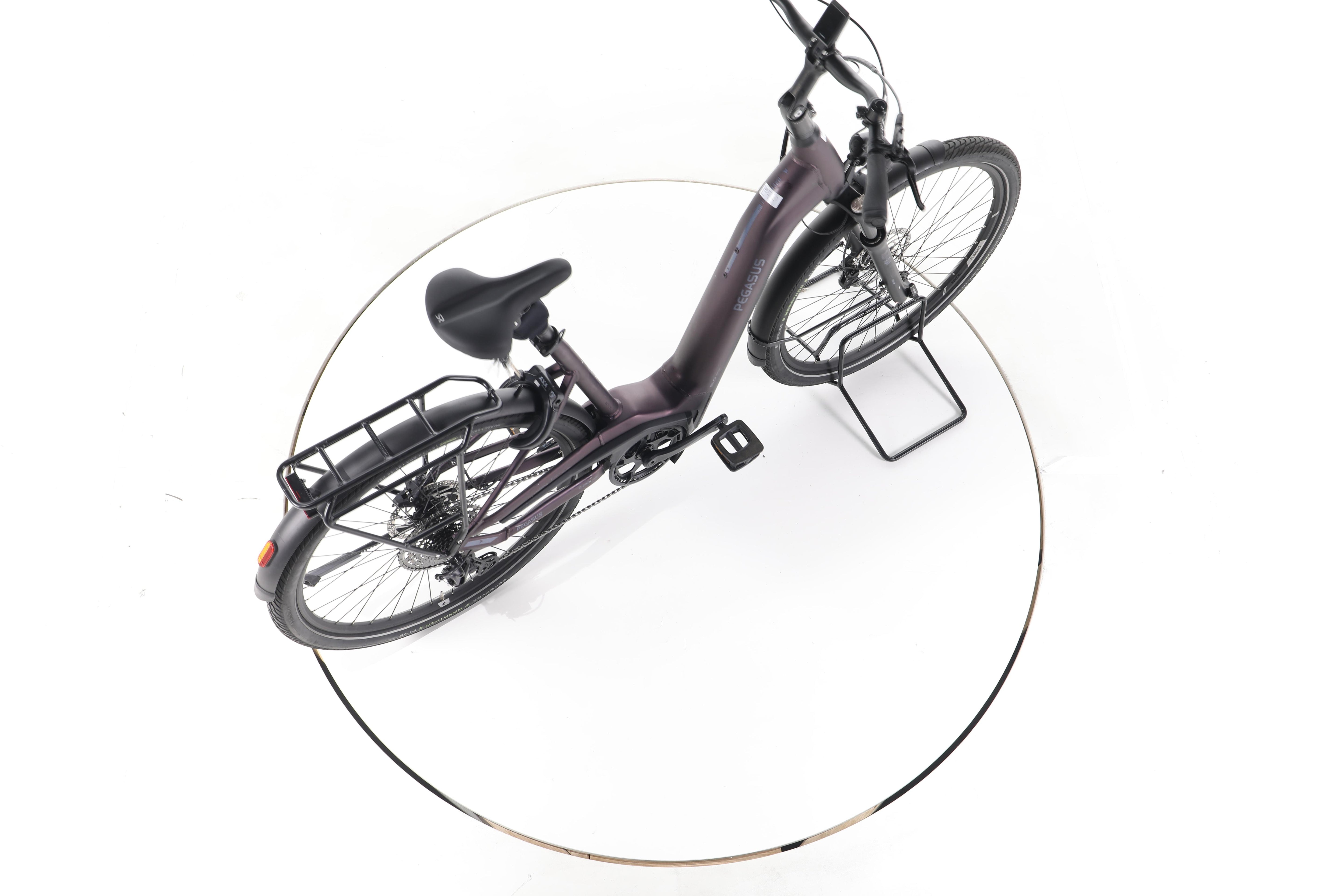 Pegasus Premio EVO Lite Trekking E-Bike Tiefeinsteiger - Image 24
