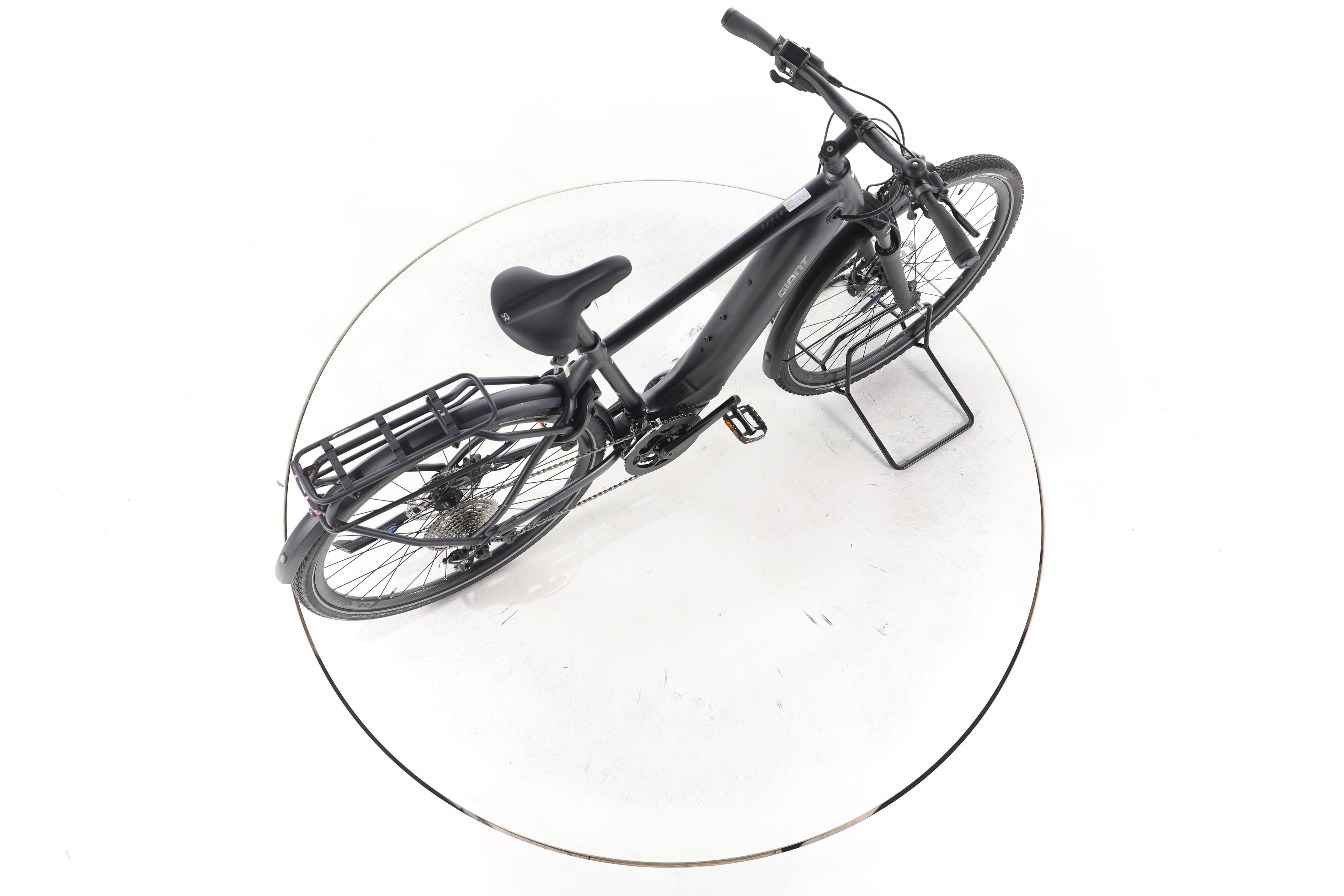 Giant Explore E+ Pro 1 Trekking E-Bike - Image 24