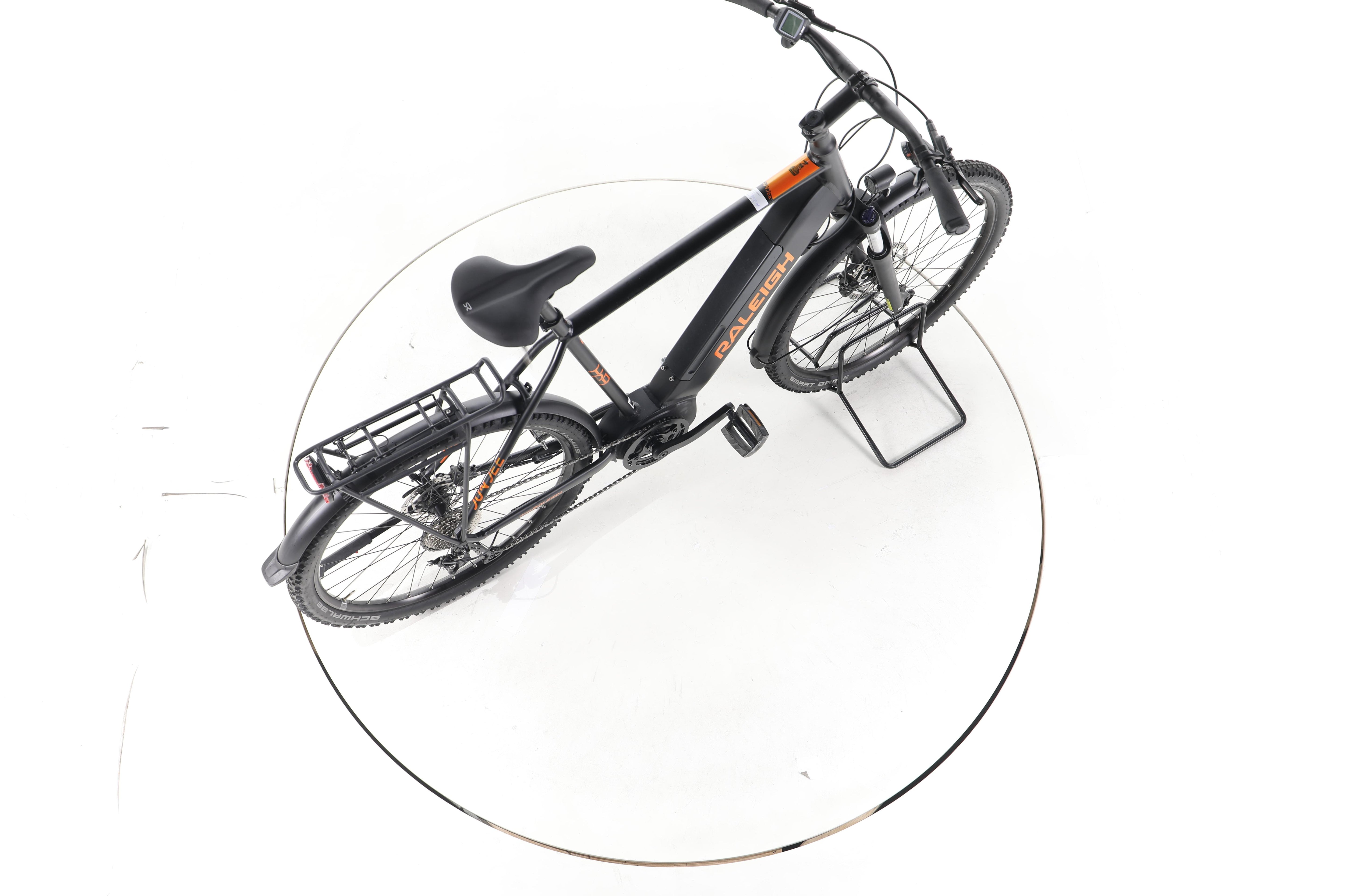 Raleigh Dundee LTD Trekking E-Bike - Image 24