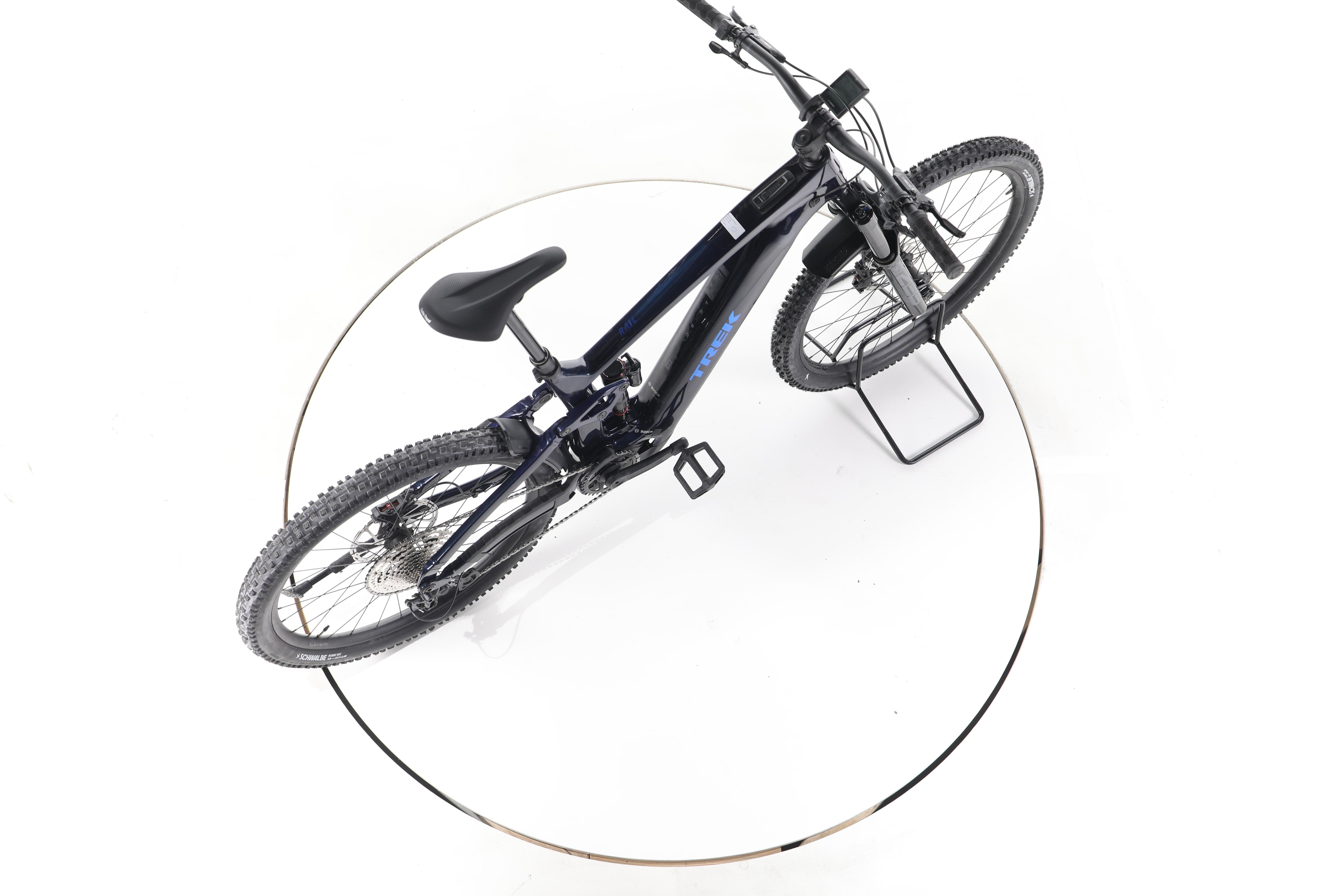 Trek Rail+ E-Bike Fully Carbon 2025 - Image 24