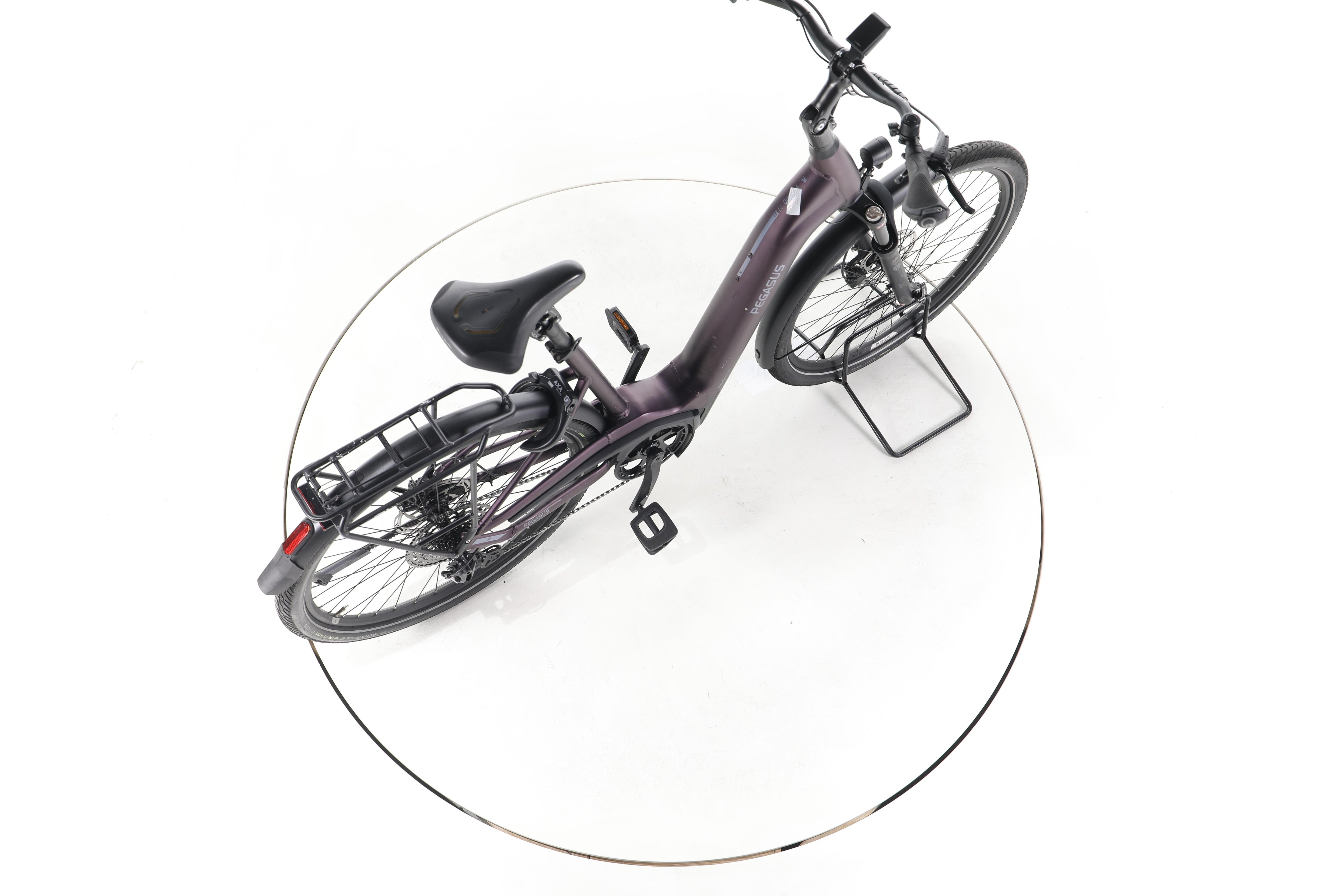 Pegasus Premio EVO 11 Trekking E-Bike Tiefeinsteiger - Image 24
