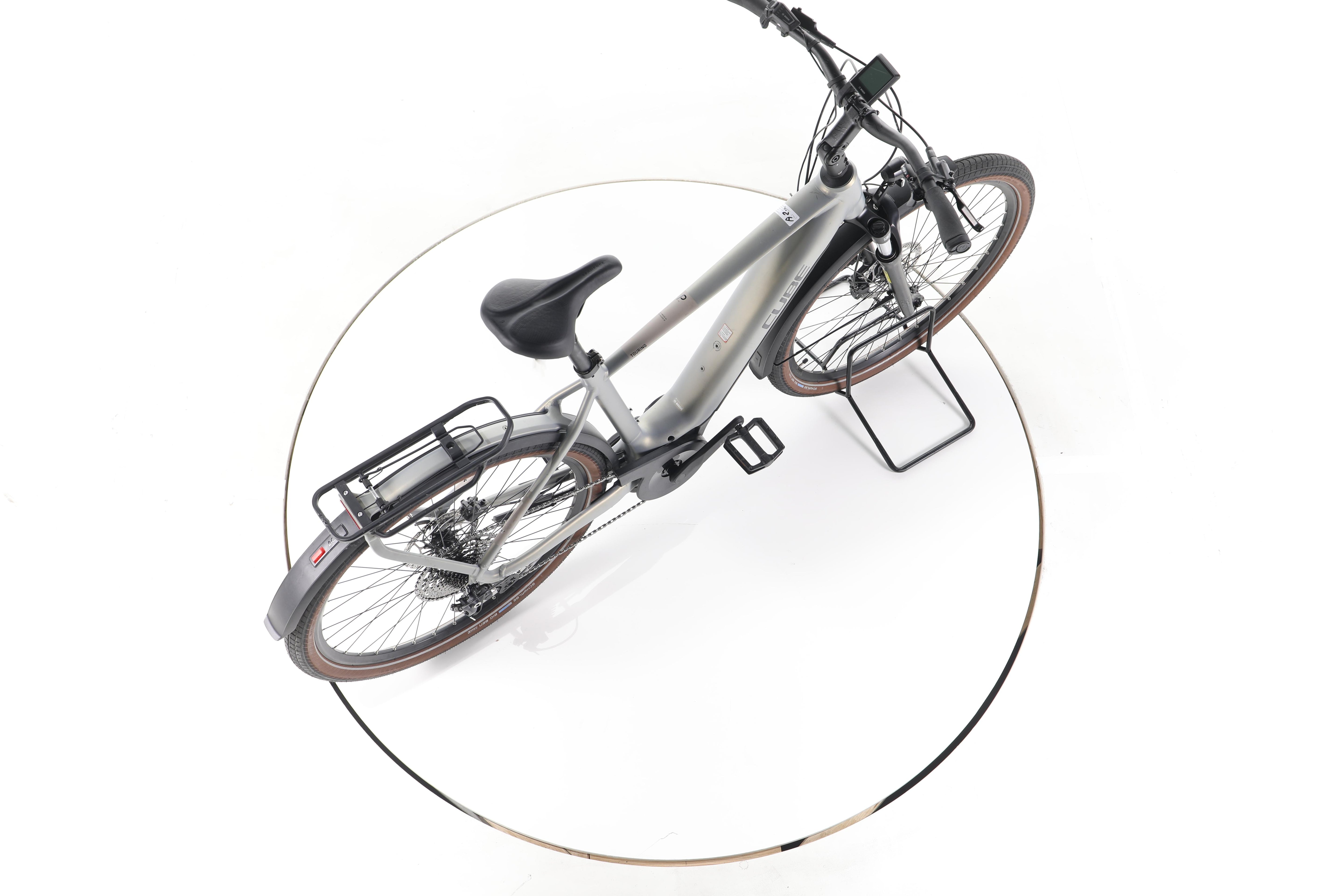 Cube Touring Hybrid Pro 625 Trekking E-Bike 2024 - Image 24