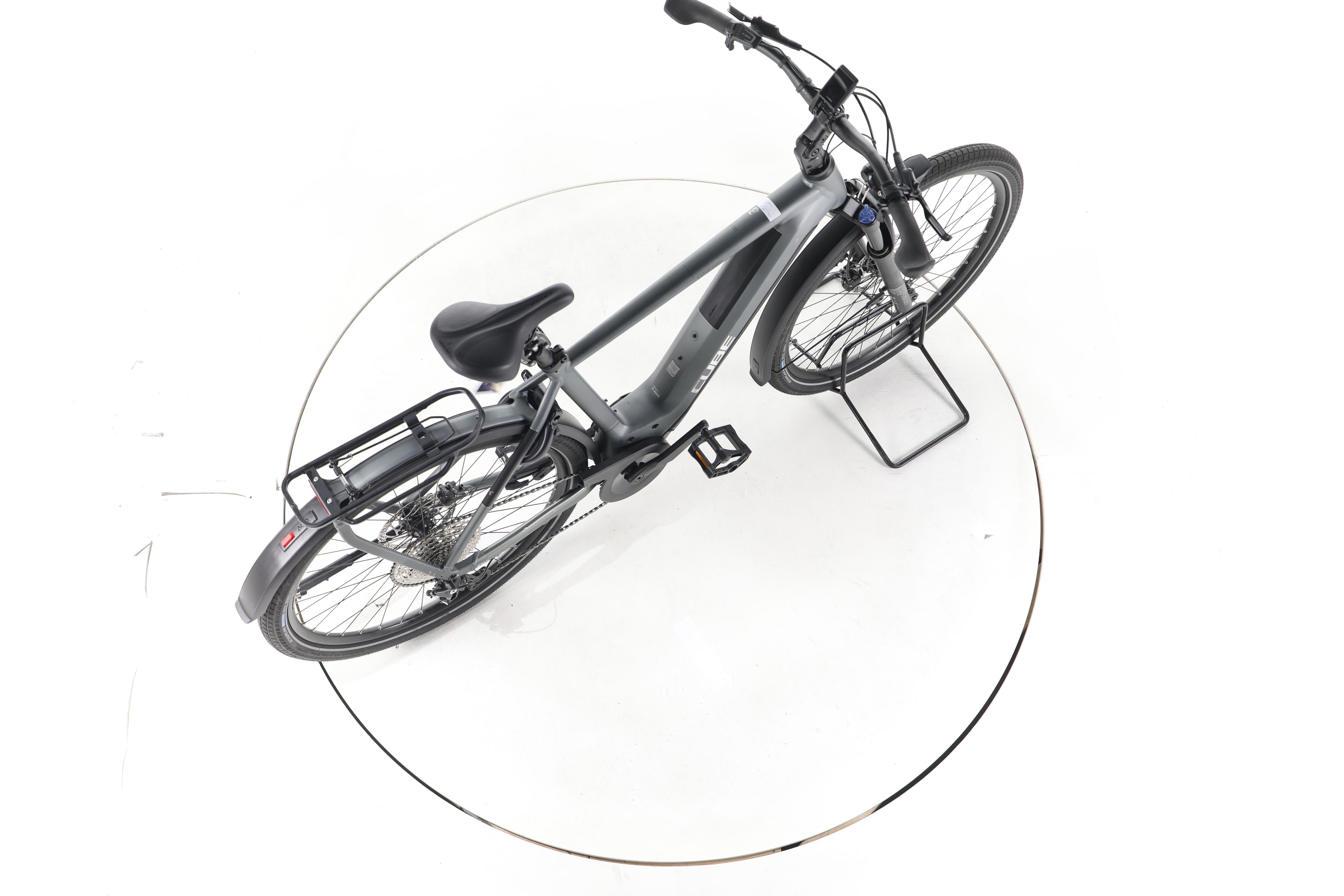 Cube Kathmandu Hybrid Pro Trekking E-Bike - Image 24