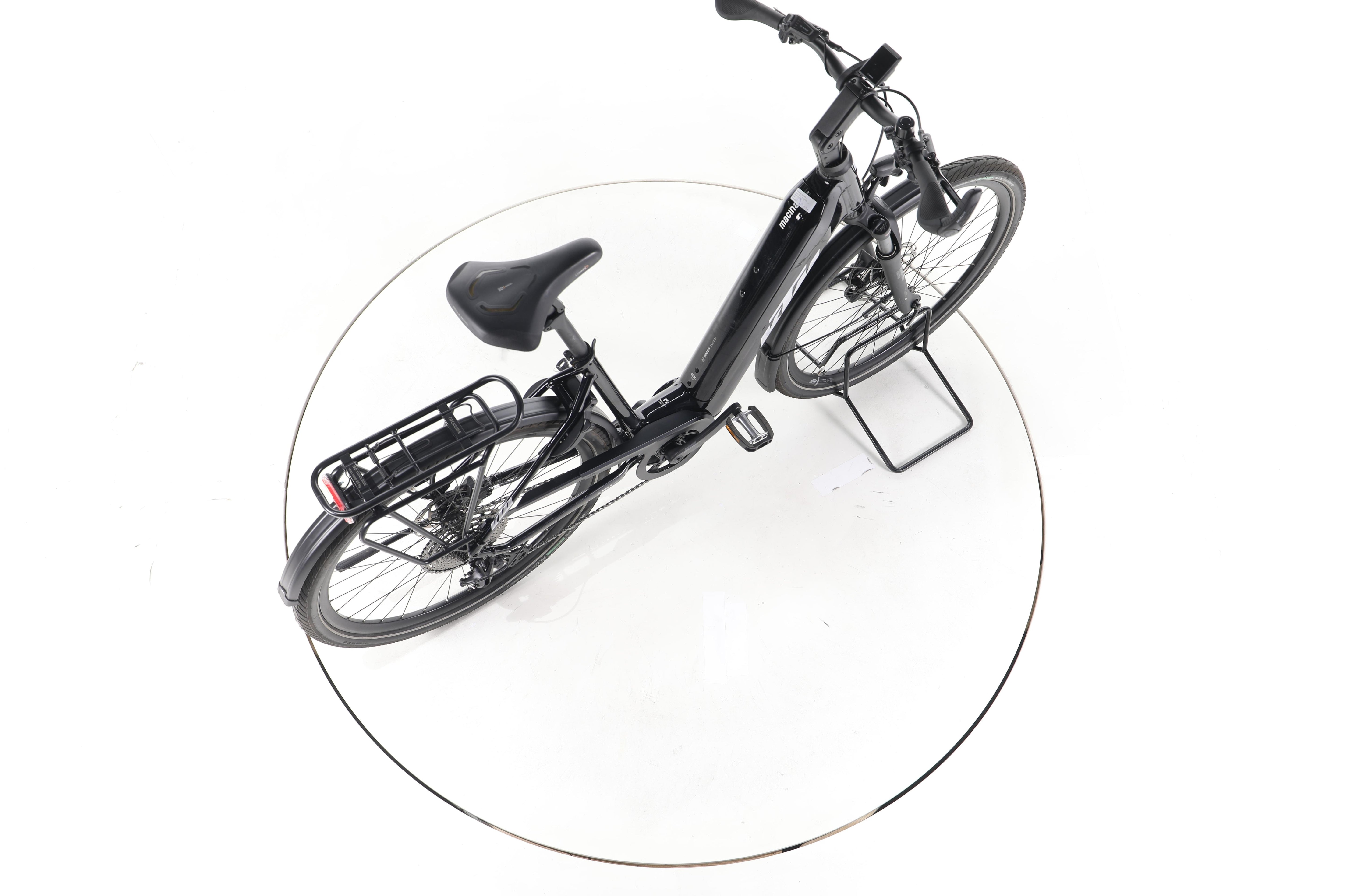KTM MACINA Premium Trekking E-Bike Tiefeinsteiger - Image 24